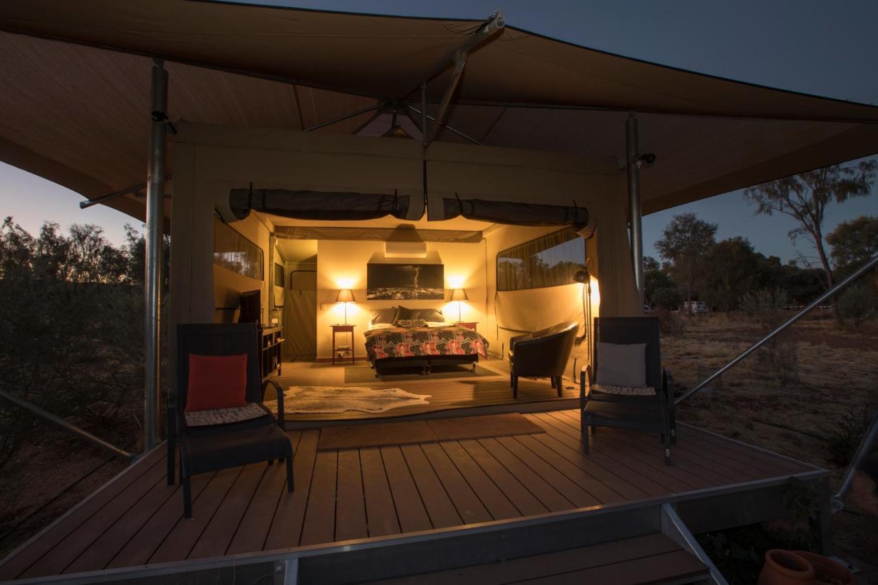 Squeakywindmill Boutique Tent B&B Alice Springs Exterior photo