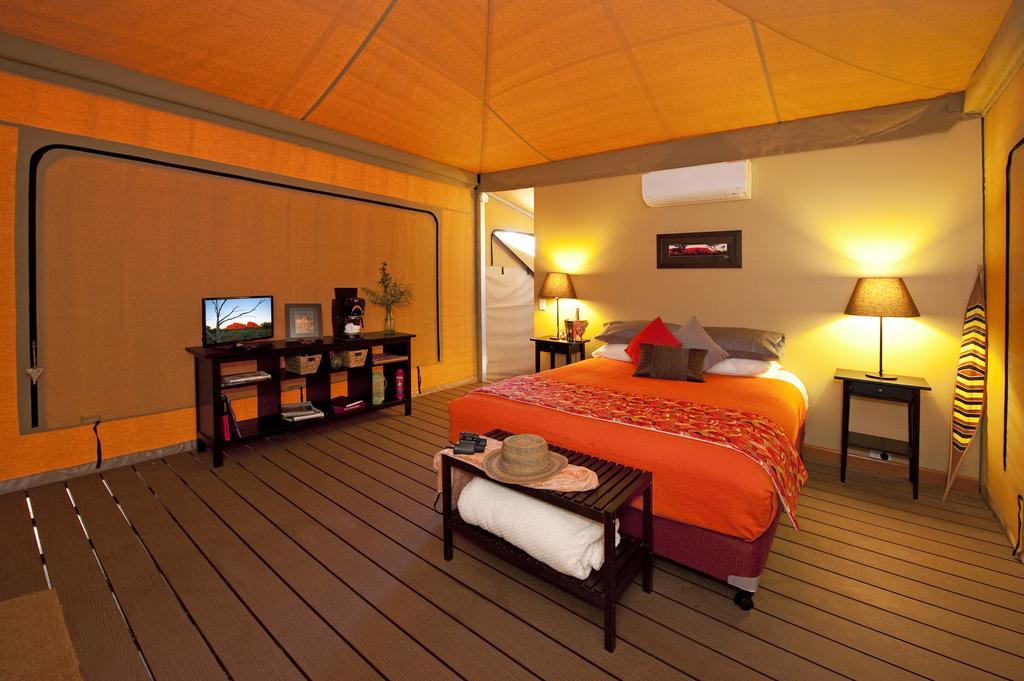 Squeakywindmill Boutique Tent B&B Alice Springs Exterior photo