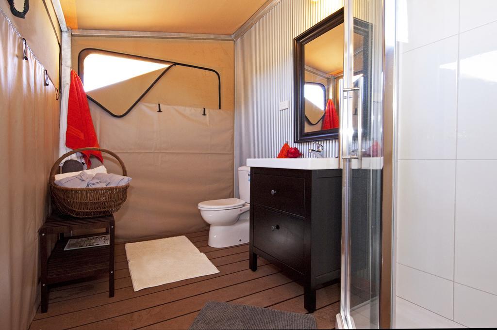 Squeakywindmill Boutique Tent B&B Alice Springs Exterior photo